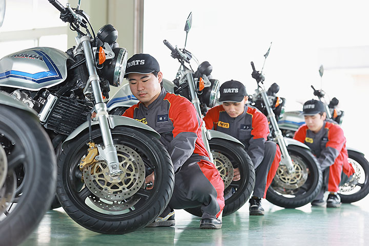 専門学校 日本自動車大学校 袖ケ浦校